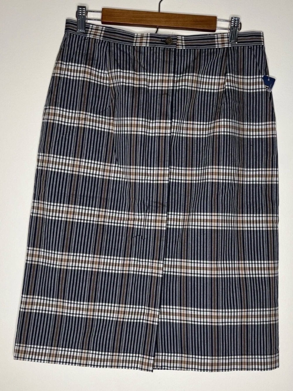 Vintage Pendleton Skirt Plaid Size 16 Button Front Knee Length perfect condition